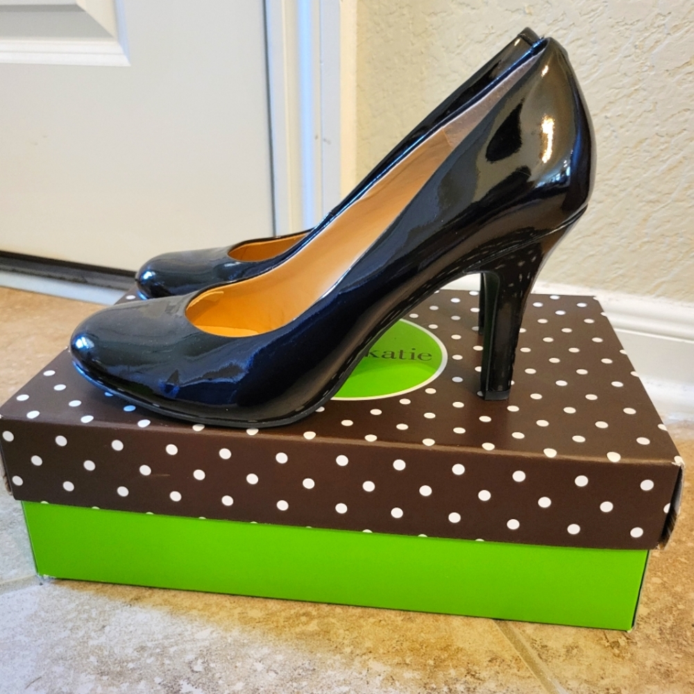 Kelly & Katie black pumps - Isabel kk 8.5